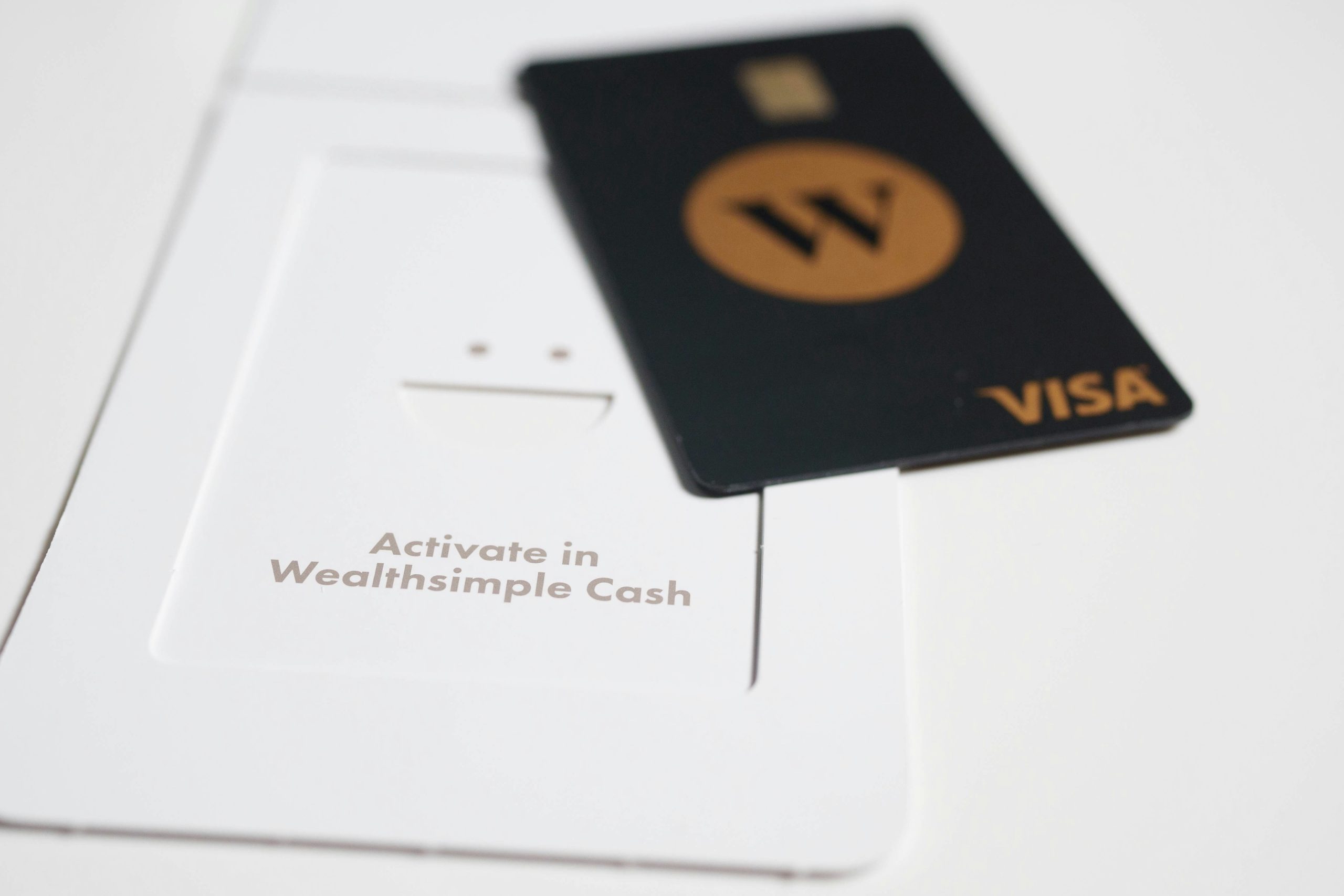 Screenshot highlighting extended warranty policy in a credit card user agreement