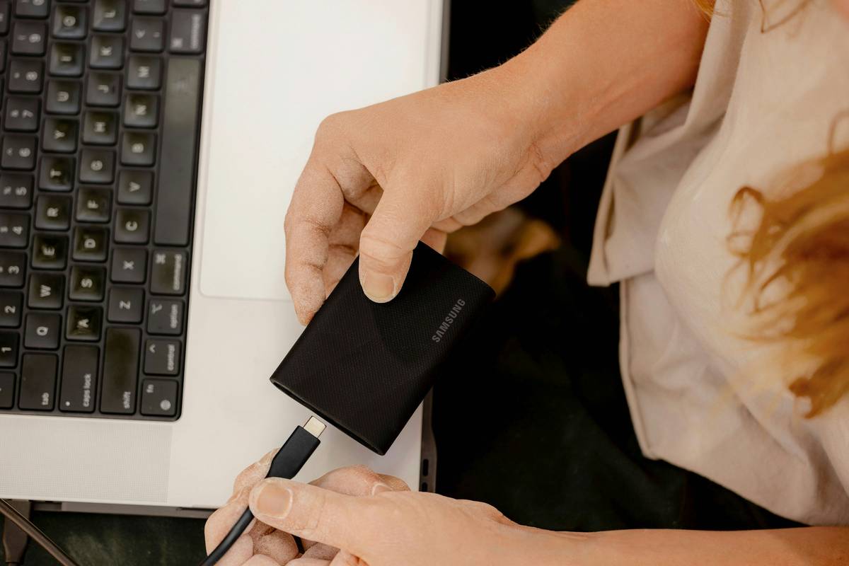 Bar graph showing savings from using warranty comparison tools