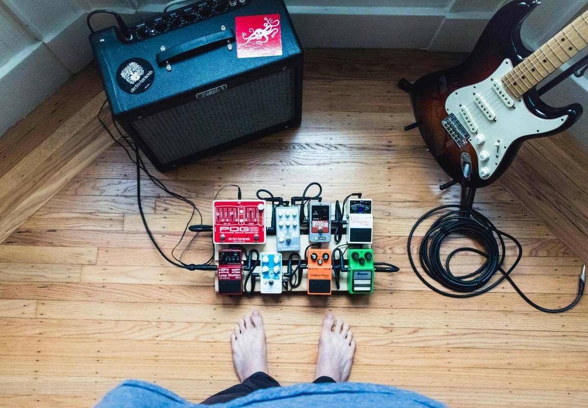 Redacted screenshot showing $812 reimbursement from Citi for Strymon Timeline pedal under extended warranty claim #XXXXX