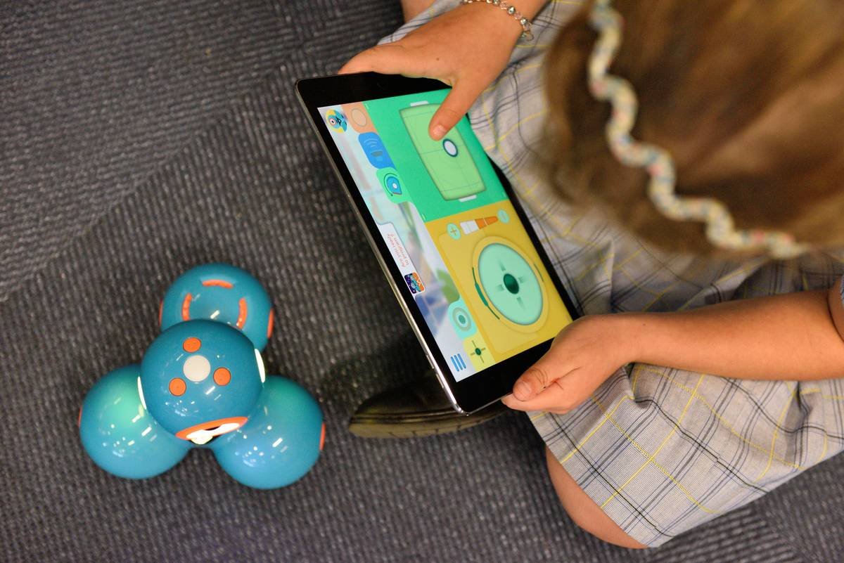 Are Your Kids’ Gadgets Covered? The Truth About “Eligible Toys” Under Credit Card Extended Warranty